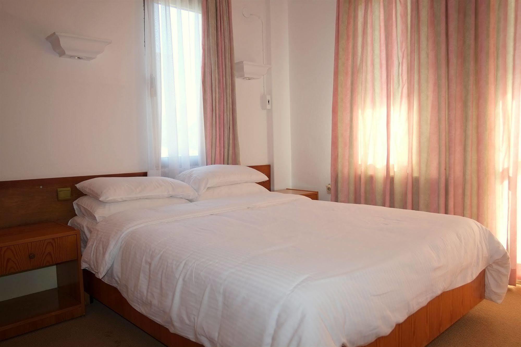 Babylon Gardens Apart Suite Menderes Exterior foto